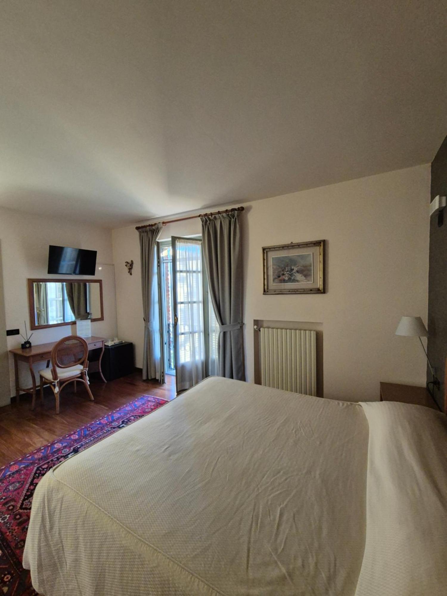 Locanda Del Boscogrande Montegrosso d'Asti Ngoại thất bức ảnh
