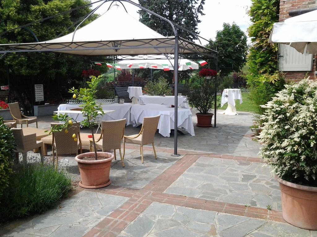 Locanda Del Boscogrande Montegrosso d'Asti Ngoại thất bức ảnh