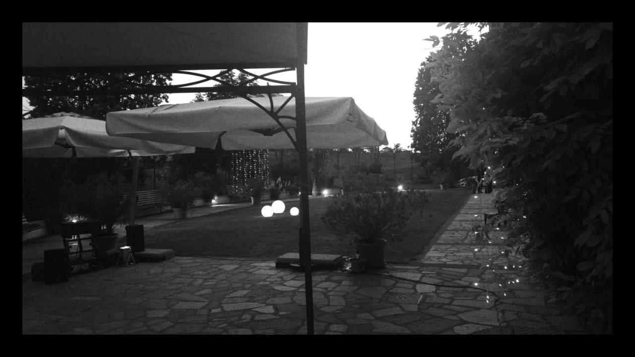 Locanda Del Boscogrande Montegrosso d'Asti Ngoại thất bức ảnh